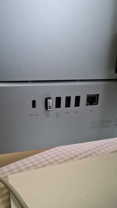 All-in-One HP EliteOne 870 G9 i7 27" 16GB 1TB