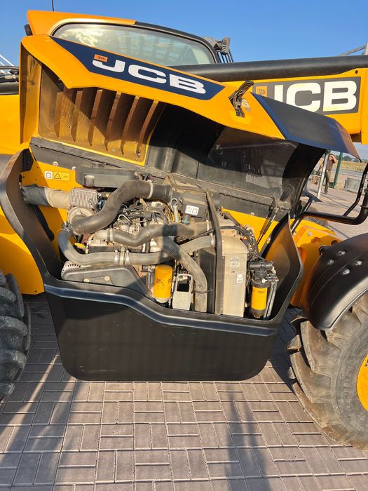Продається телескопічний навантажувач JCB 535-95 2015 р.в