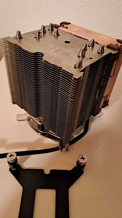 DIssipador para CPU Noctua NH-U9S compatível com Intel