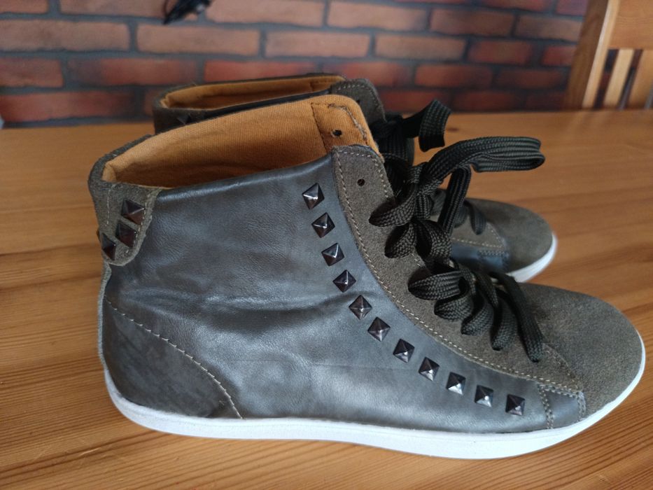 Buty NylonRed rozm 40 skóra / mat syntetyczny