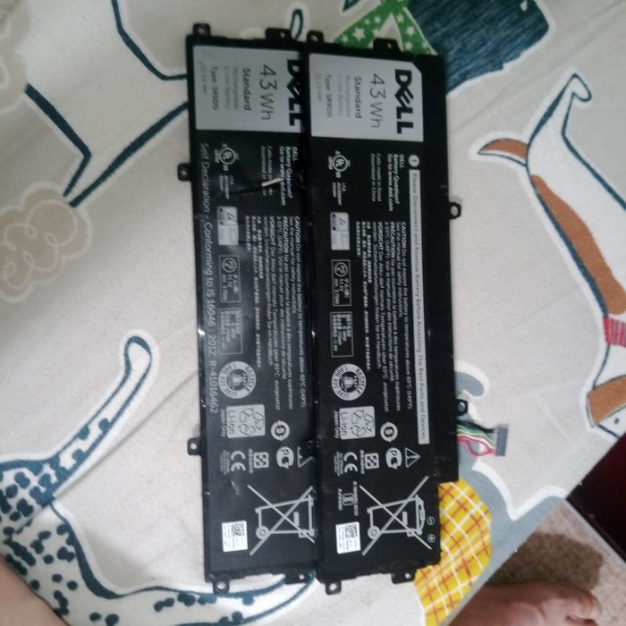 Плати,зарядки,та телефони