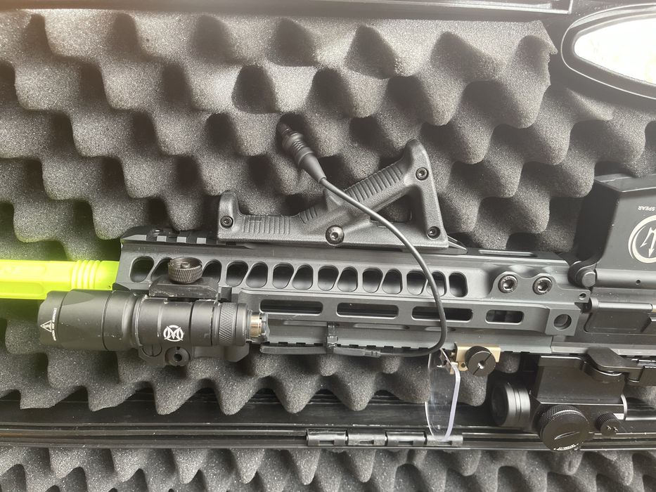 Rossi neptune seal black