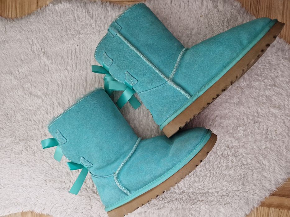 Miętowe śniegowce w stylu UGG