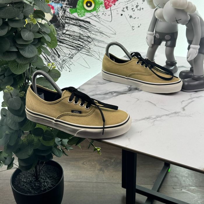Нові кросівки Vans Authentic 37 розмір E607