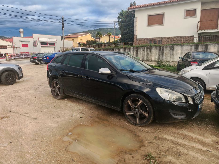 Vendo Volvo V60 D5 — photo 2