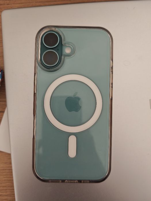 iPhone 16 128gb c/garantia