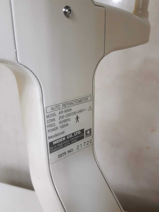 Autorefraktometr Nidek AR-600 S / okulistyczny