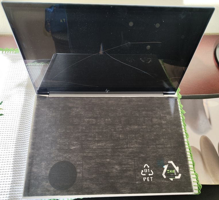 HP Envy 15 OLED i7 16GB RTX 2060 – Para peças ou reparação