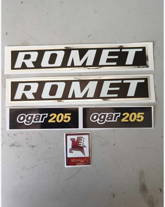 Romet ogar 205 kpl naklejek czarne