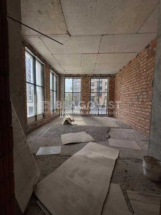 Вигідно! комерційне приміщення ЖК Ярославів .Град Золоті ворота. Центр