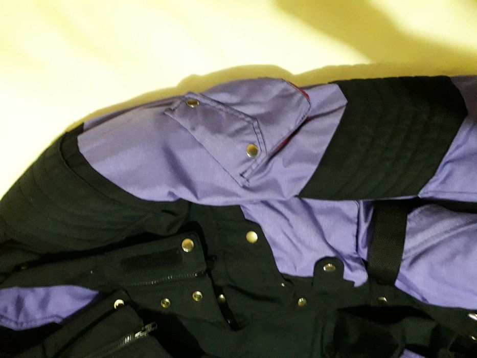 Продам мото-куртку.