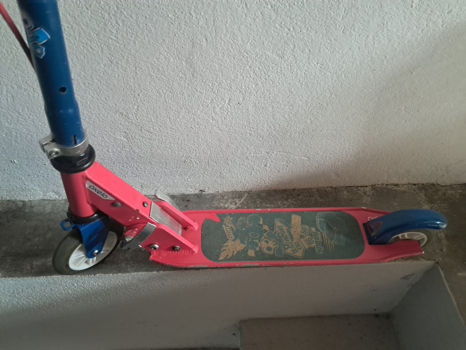 Trotinete de criança impecável