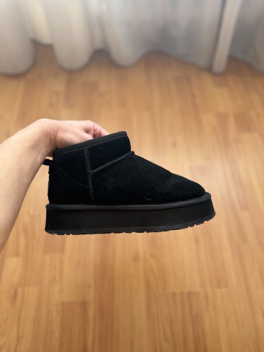 Жіночі Ugg розмір 38 стан хороший