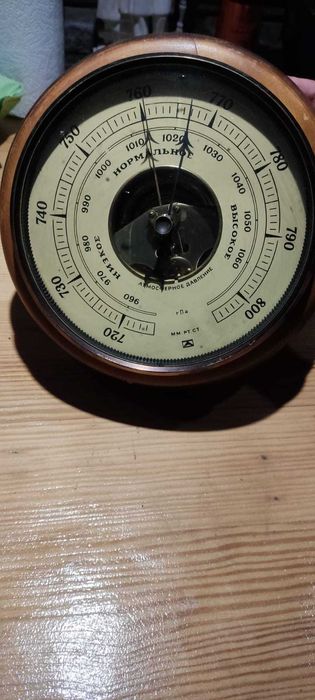 Продам барометр Германия 70-80