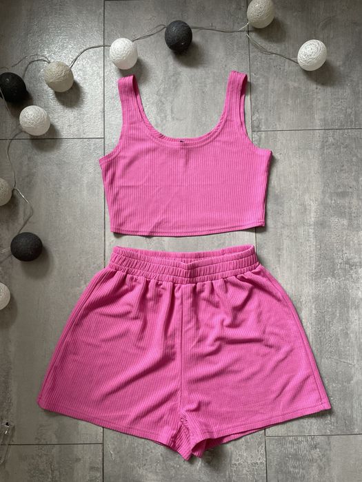 Różowy komplet dwuczęściowy z dzianiny prążkowanej – Shein, rozm. S