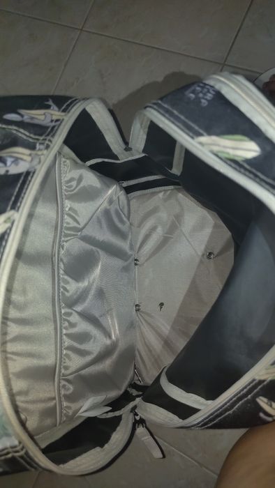 Mochila de rodinhas nova