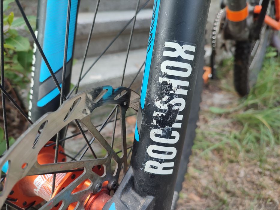 Downhill rower 26" rockshox raceface dartmoor dh full suspension