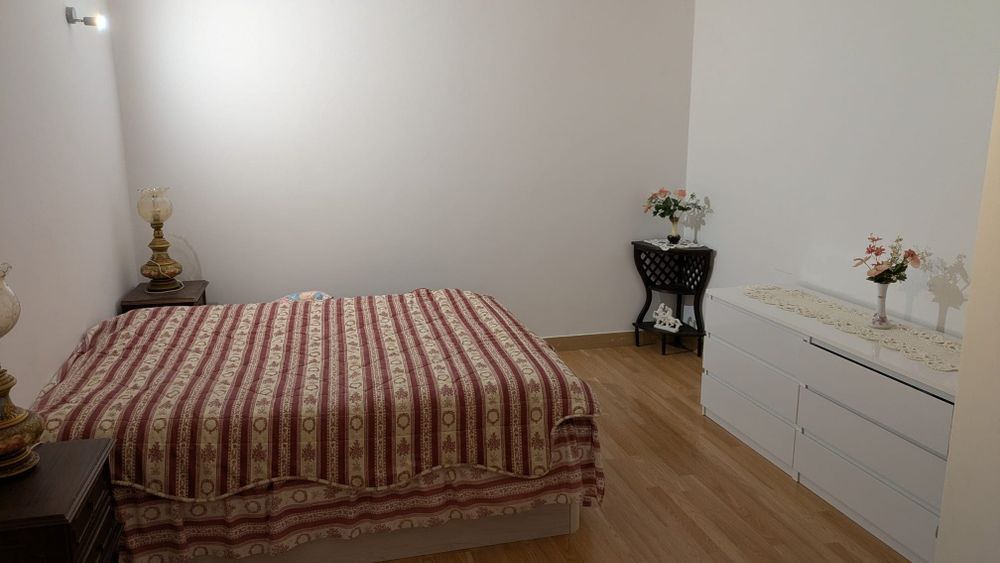 Quarto  Casal para alugar em Rio de Mouro 550€
