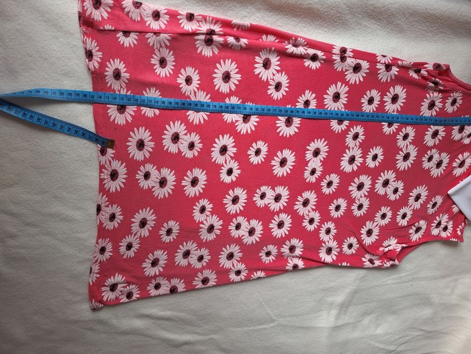Mini sukienka, tunika z kołnierzykiem.