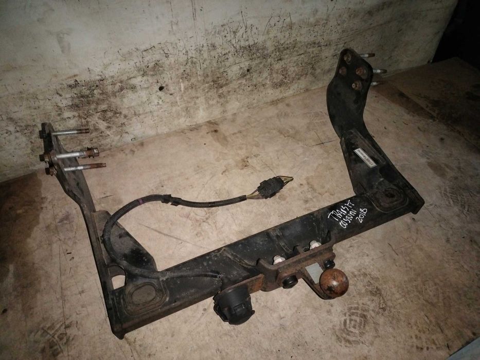 Engate Gancho Reboque Ford Transit Custom 2018