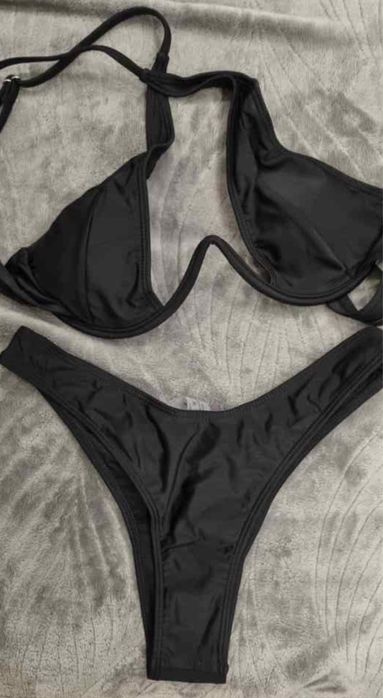 Czarny strój kąpielowy SHEIN r. M