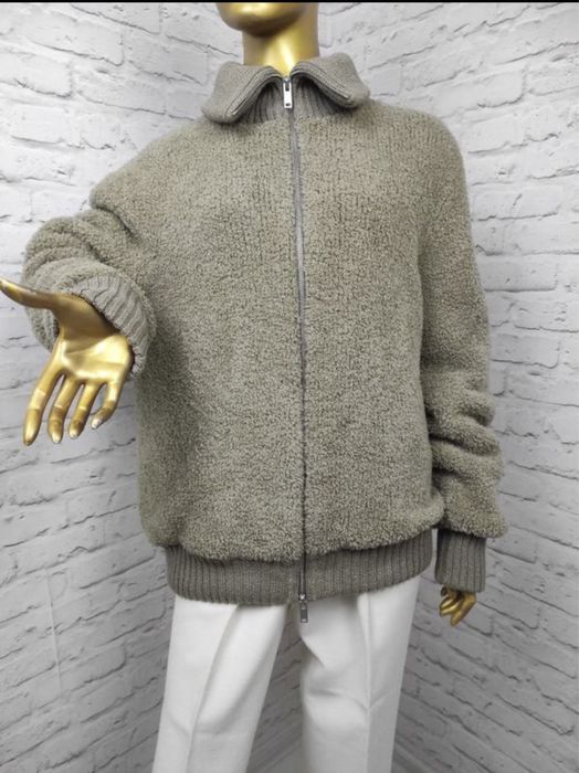 Бомбер тедді від Cos