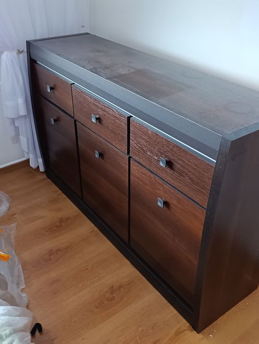 Sprzedam komodę 150 cm