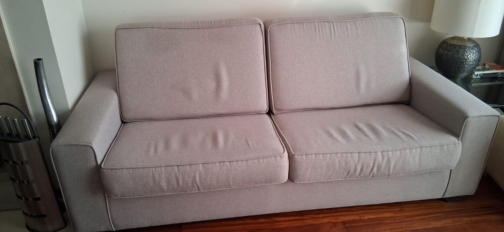 2 Sofas de 2 lugares