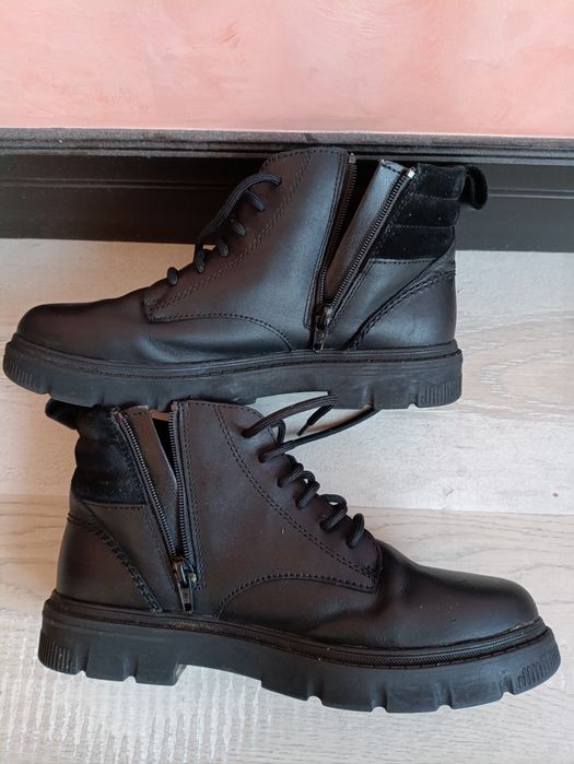 Ботиночки Clarks 37,5р (23,5см)