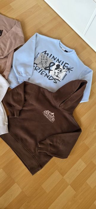 Продам світшоти толстовки  Zara 9-10 років нові і  в ідеальному стані