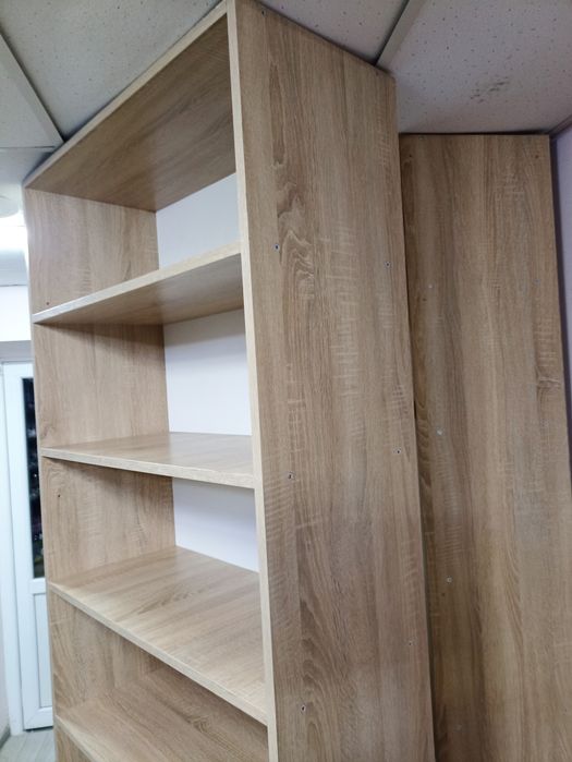 Полка ,стелаж ,етажерка