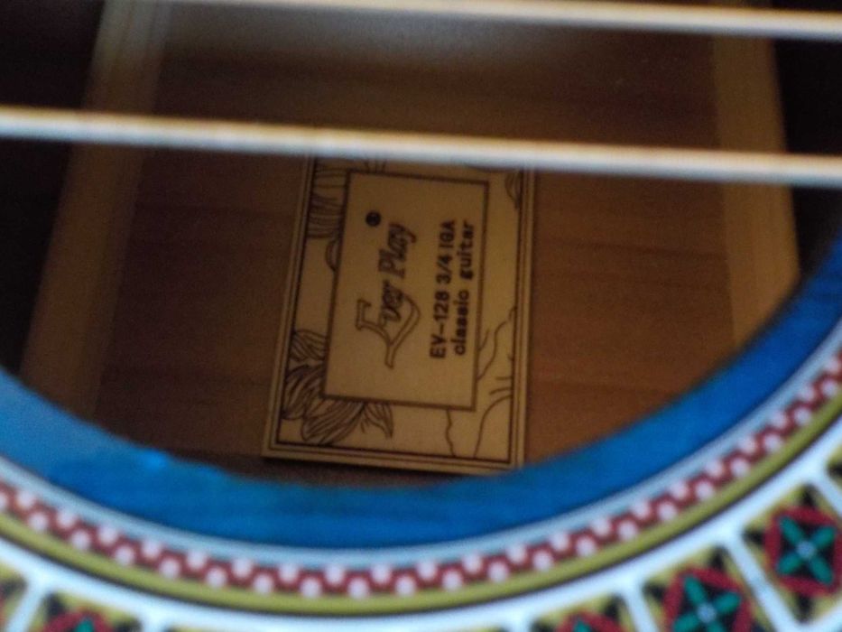 Gitara klasyczna Ever Play EV-128 3/4  wraz z pokrowcem, podstawką,