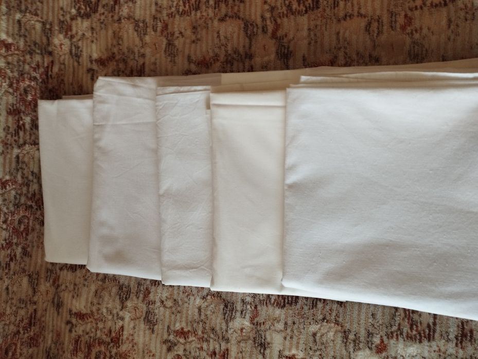 В продажі 6 білих простиней і 6 підковдр ( підодіяльник )