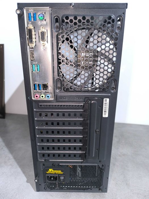 Computador Ryzen5 5600G-16GB RAM/500GB Disco-Como Novo-[LER DESCRIÇÃO]