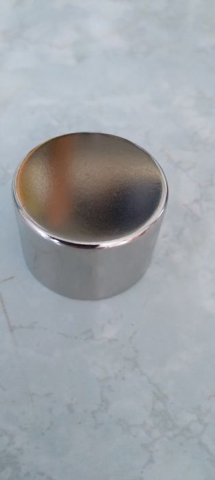 Магніт неодиновий