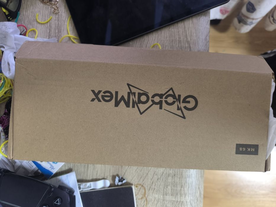 Клавиатура Mk68 одно подключение по проводу красные свечи