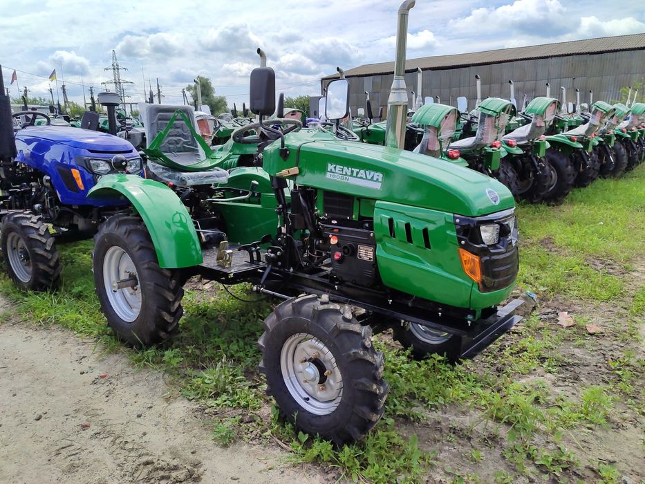 Трактор ременной Кентавр 160ВН + фреза и плуг