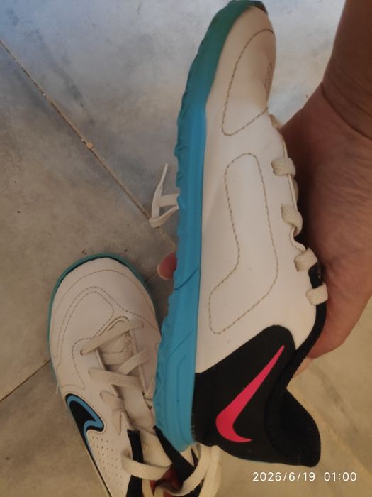 Chuteiras Nike Tiempo criança