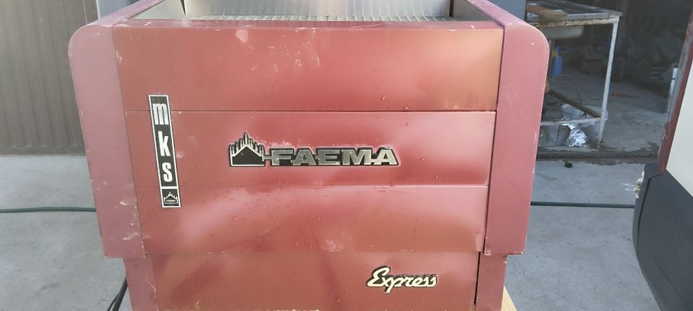 Ekspres faema 1 grupowy