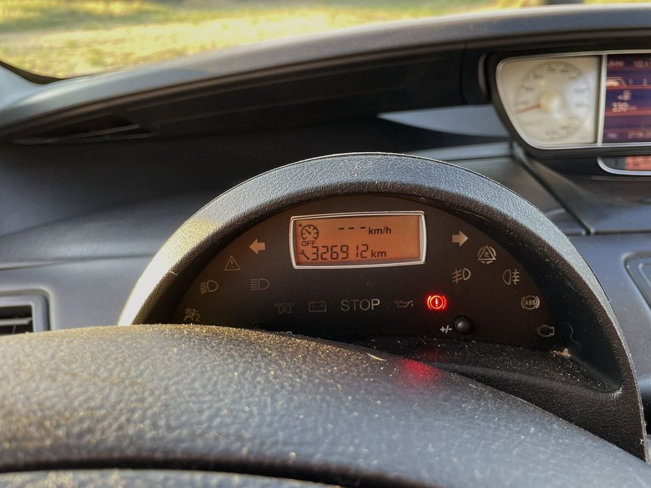 Peugeot 807 2011 VIN VF3EBRHD8BZ030299 фото оголошення 6 з 10