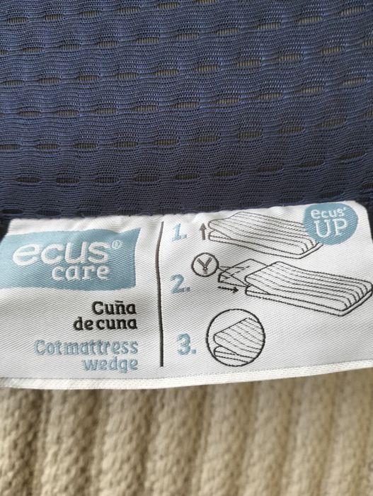 Almofada anti refluxo bebé Ecus Care