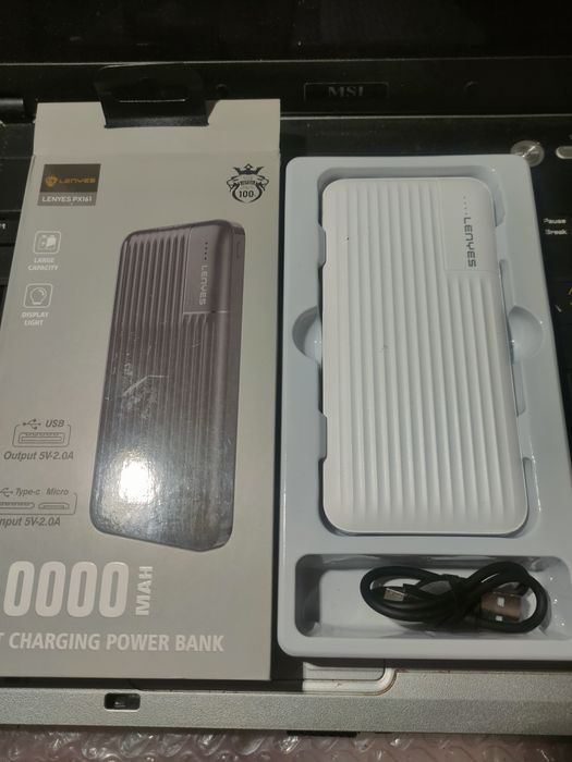 Аккумулятор с бистрой зарядкой 10000 ммл