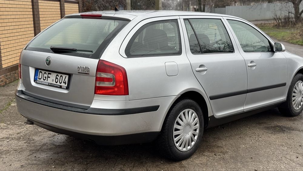 Авто в наявності