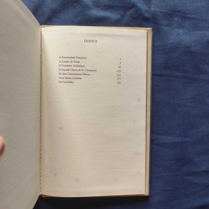 Charles Dickens - Contos de Natal