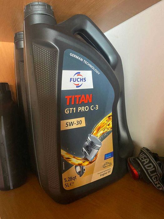 Двигунне масло Fuchs Titan GT1 Pro C-3 5w-30