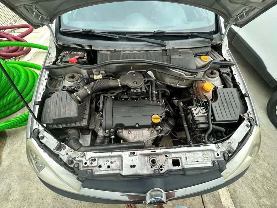 Vendo  opel Corsa C econômico