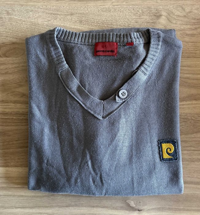 Casualowy sweter męski w serek szary Pierre Cardin XXL