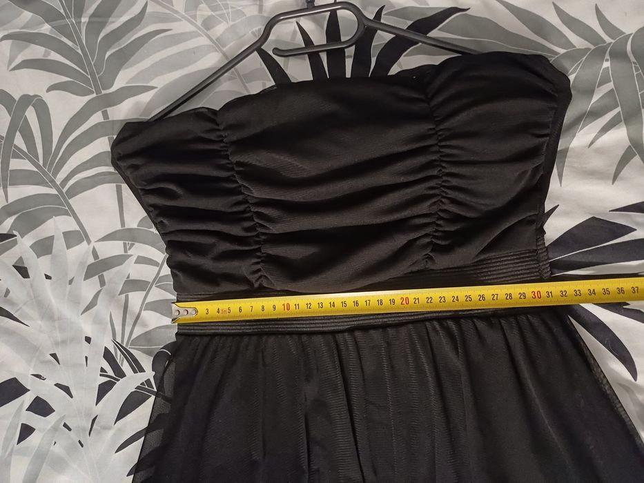 Sukienka czarna śliczna