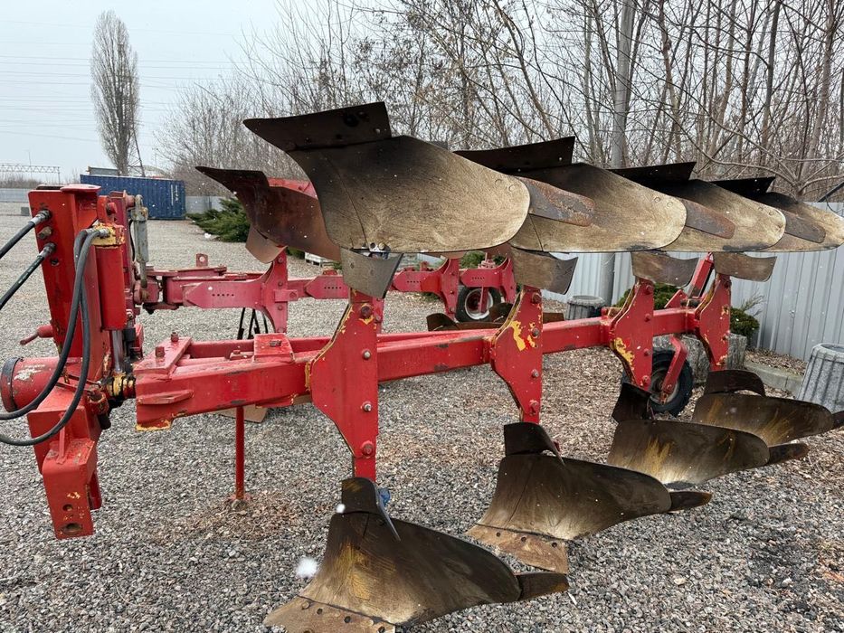 WIEGARD плуг 4-корпусний