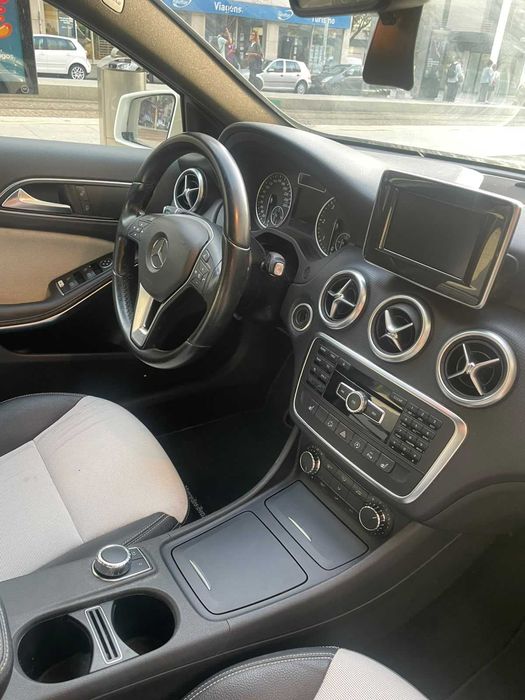 Mercedes A180 cdi  Automático — photo 4